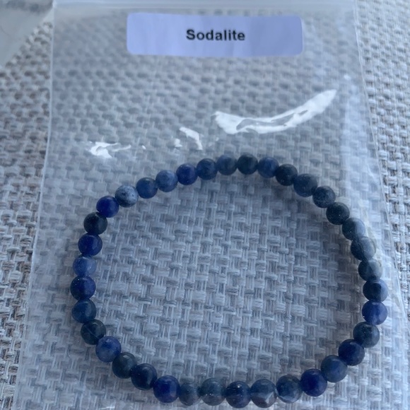 Mini energy healing bracelets for children - Picture 2 of 9